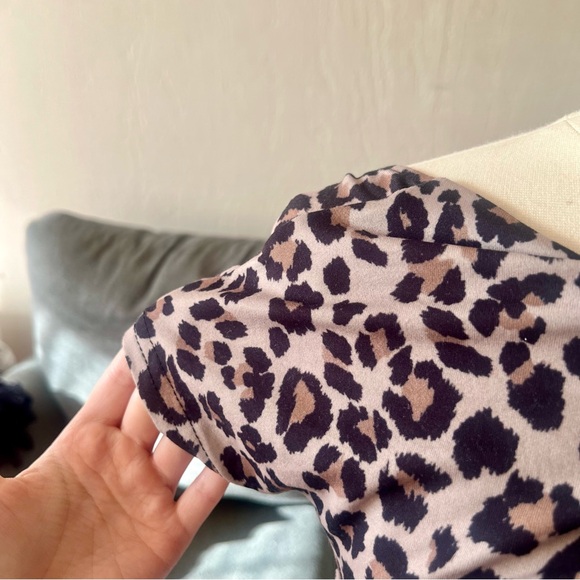 Backless Leopard Top - Picture 6 of 7